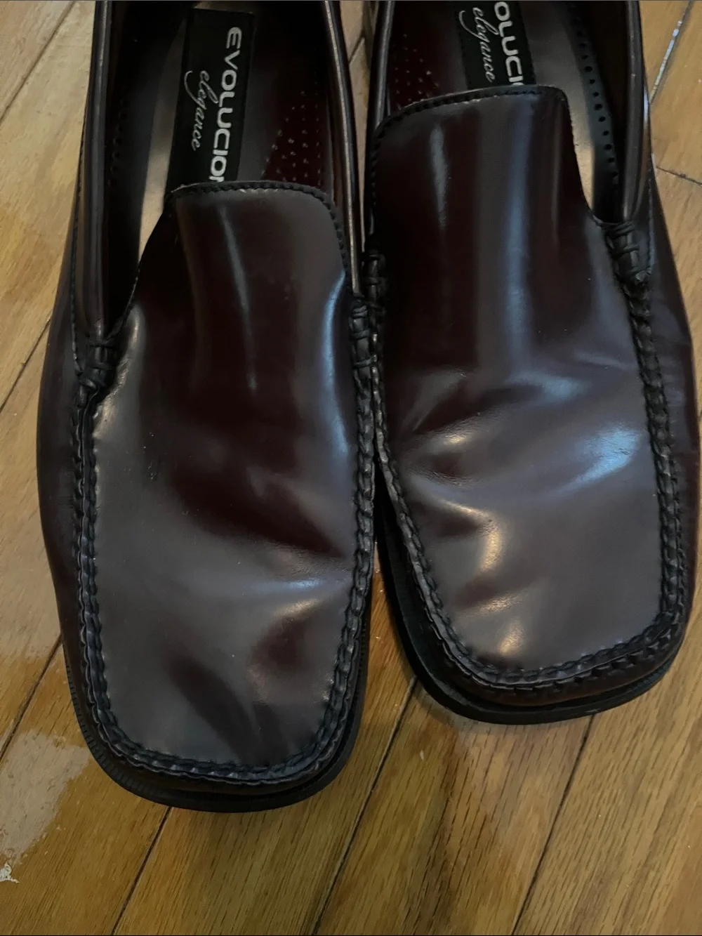 Evolucion Men’s Burgundy Leather Slip-On Loafers — Classic Dress Loafers